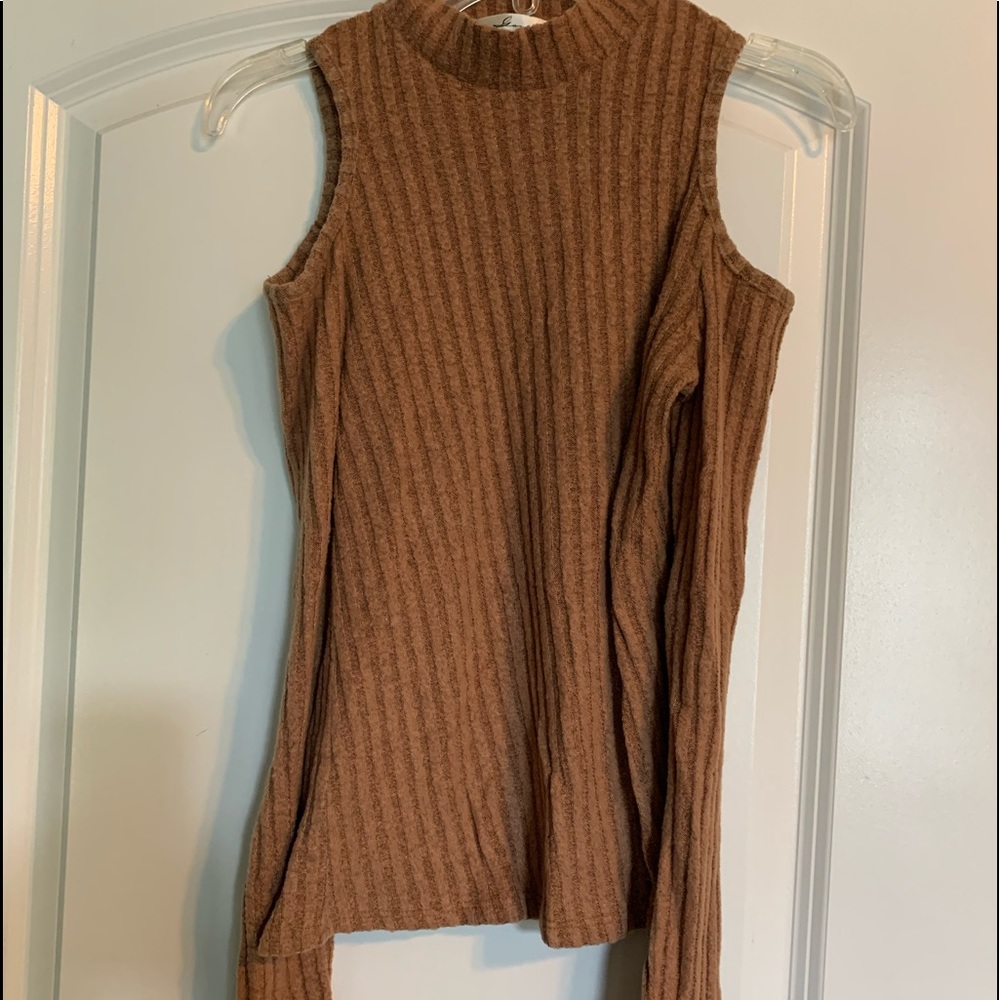 Brown sweater